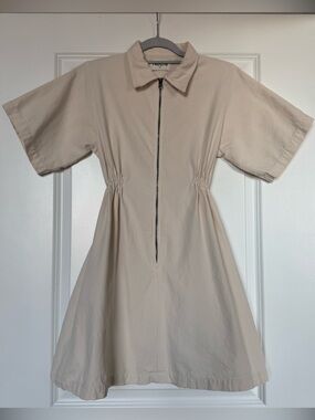 Noble Utility Dress (XS, Oat Milk)